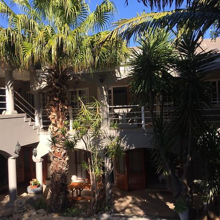 Knysna N2 Lodge Ngoại thất bức ảnh