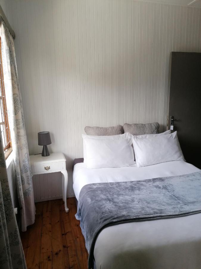 Knysna N2 Lodge Ngoại thất bức ảnh