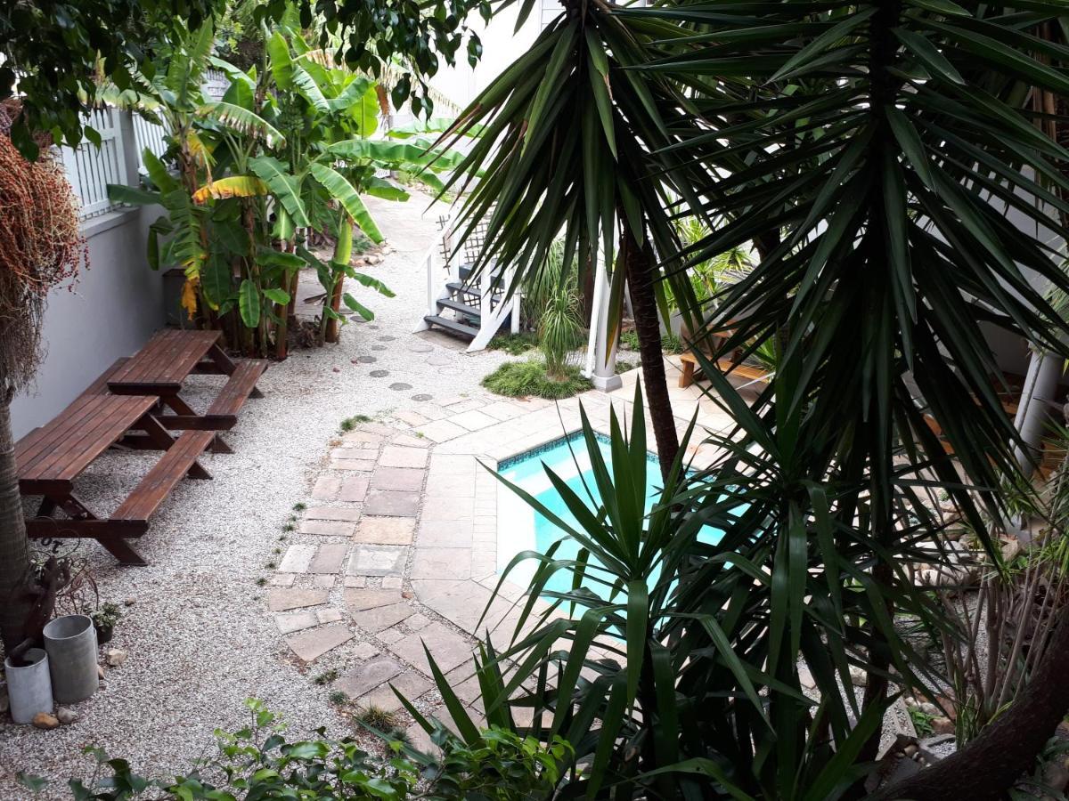 Knysna N2 Lodge Ngoại thất bức ảnh