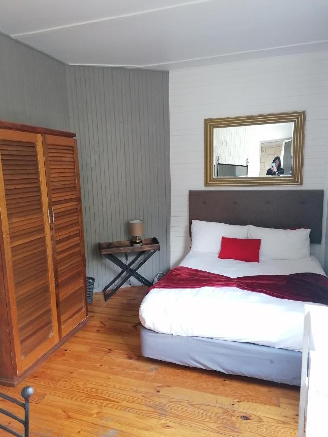 Knysna N2 Lodge Ngoại thất bức ảnh