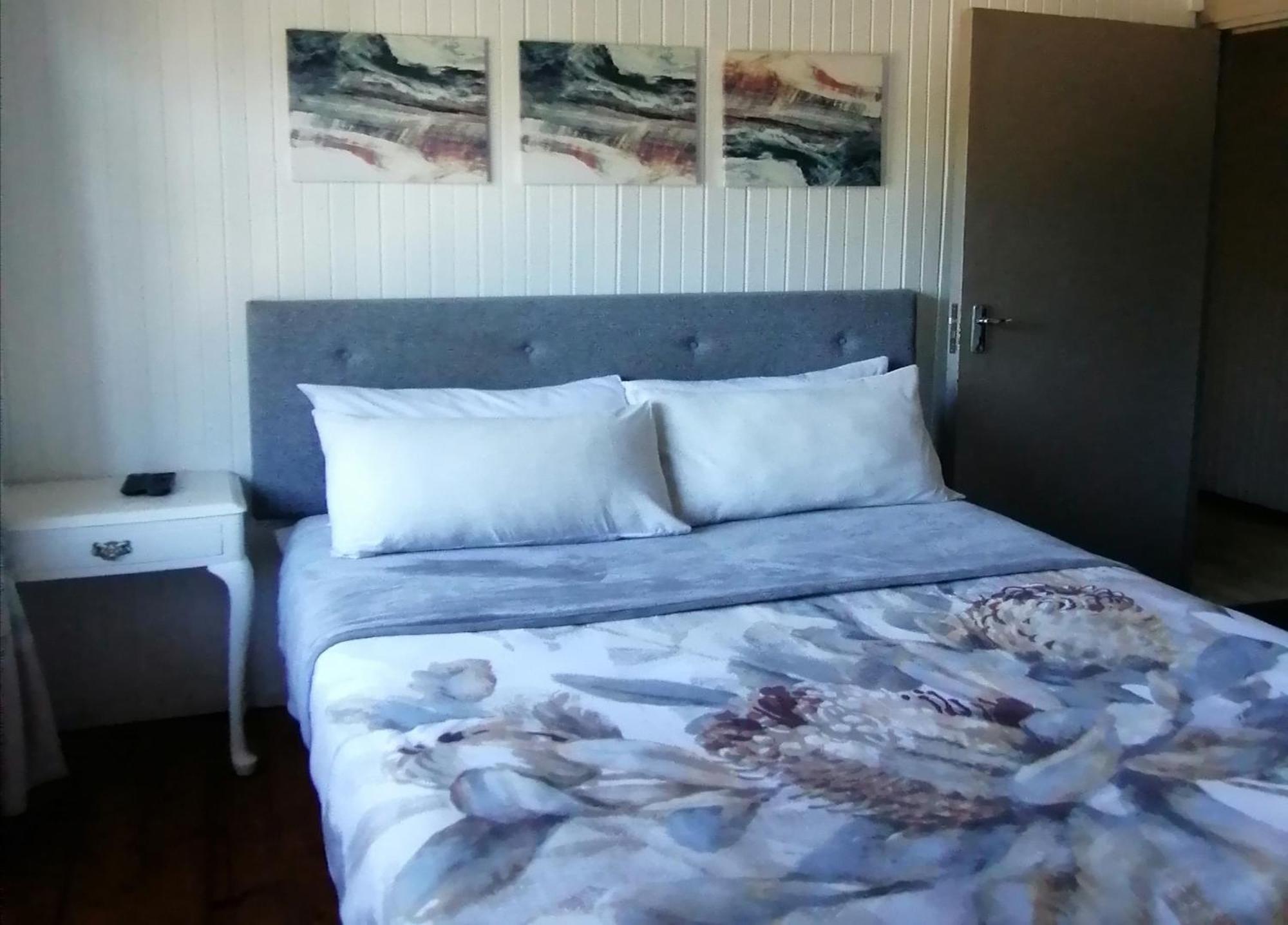Knysna N2 Lodge Ngoại thất bức ảnh