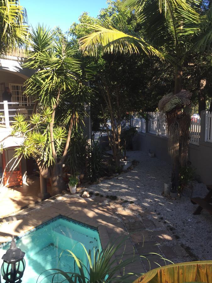 Knysna N2 Lodge Ngoại thất bức ảnh