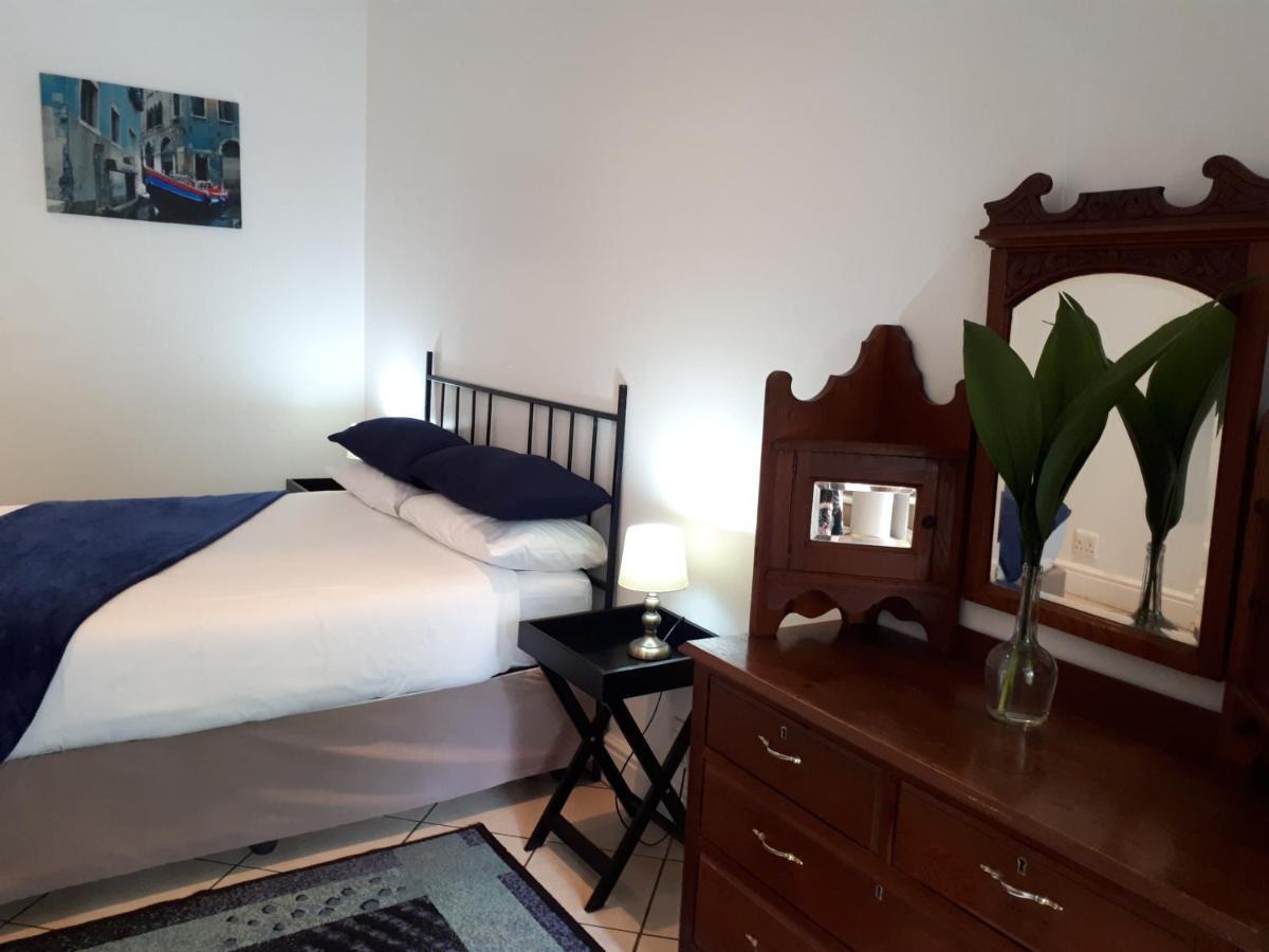 Knysna N2 Lodge Ngoại thất bức ảnh